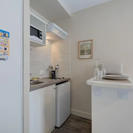 Voyageur - Gare A 100 M - Wifi - Hyper Centre Apartment *